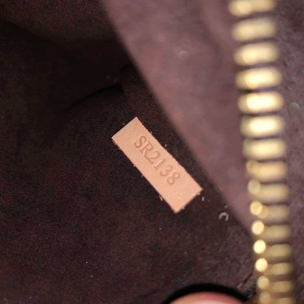 100% Authentic Monogram Pochette Métis - Picture 3 of 8